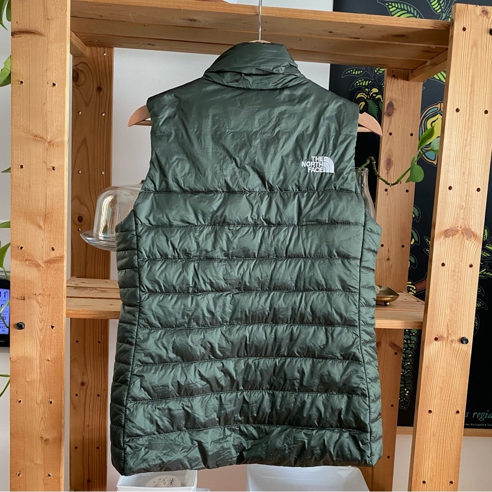 The North Face Iridescent Thyme Green Aconcagua 550 Puffer Vest S - Picture 4 of 14